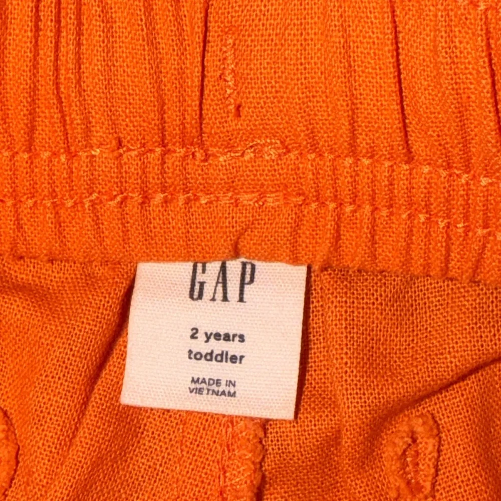 GAP Boys 2T Toddler Linen Shorts